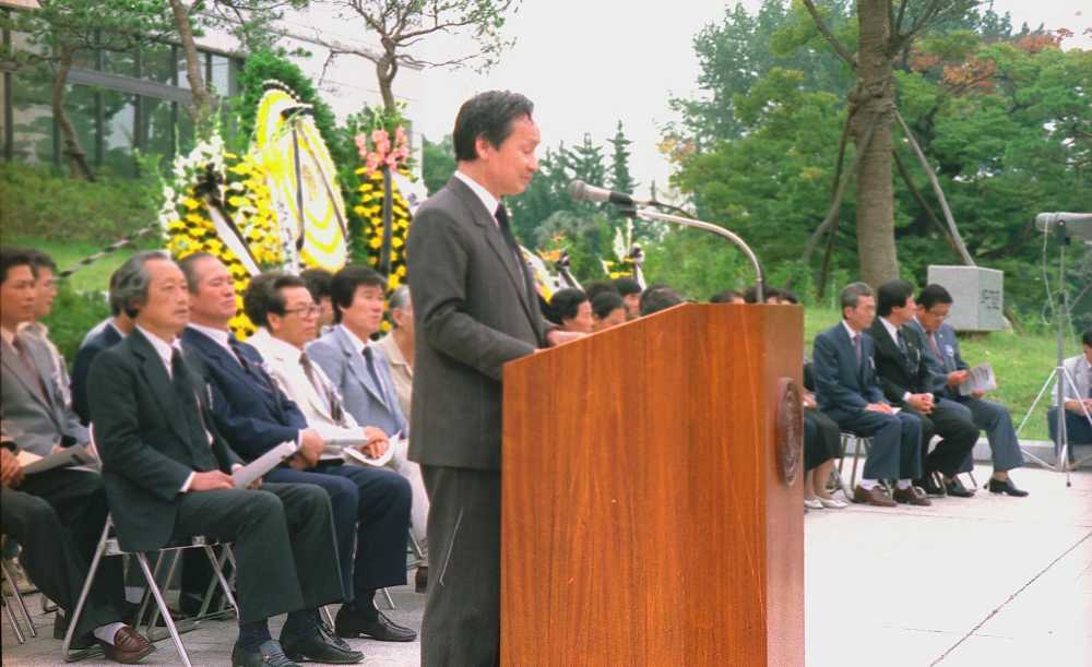 고 이한열열사 추모비 제막식, 1988